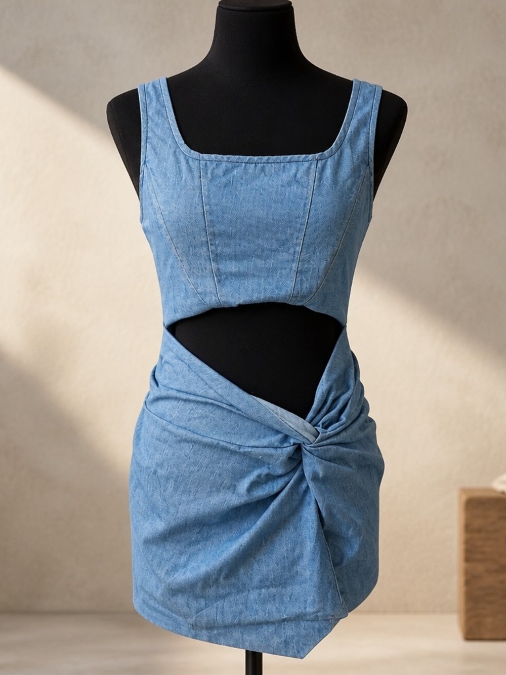 Micas Tiered Mini Dress Ruched Strappy Summer Size L NWT